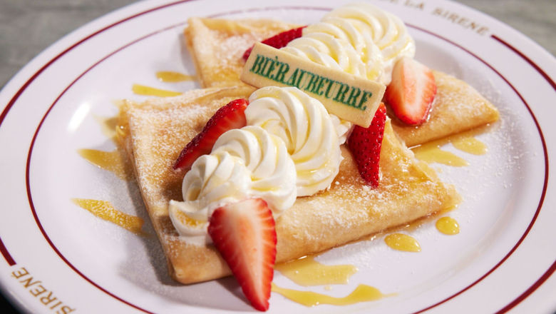 The Butterbeer Crepe at Café L’air De La Sirene.